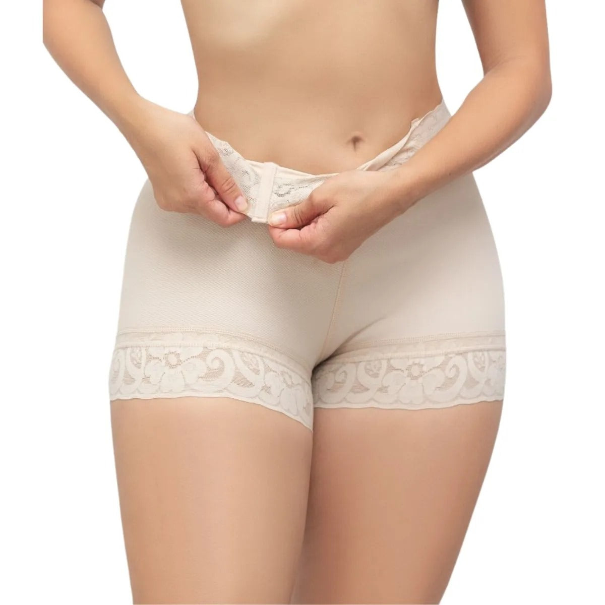 Short Cachetero Control Medio Con Realce